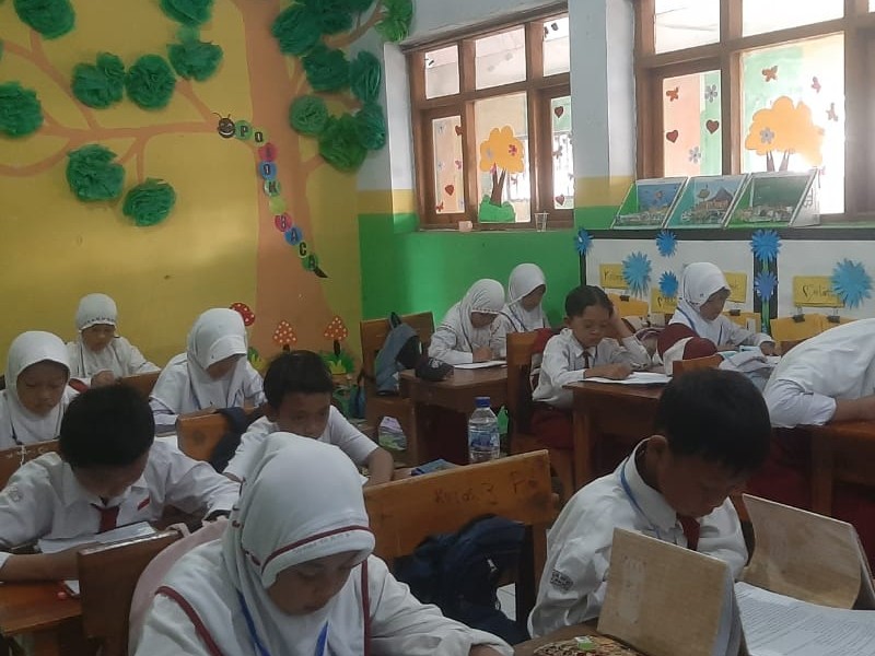 PELAKSANAAN UJIAN SEMESTER 1